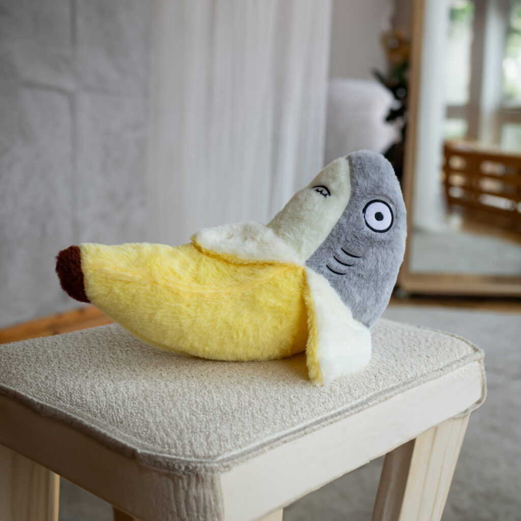 М'яка іграшка Banana Shark